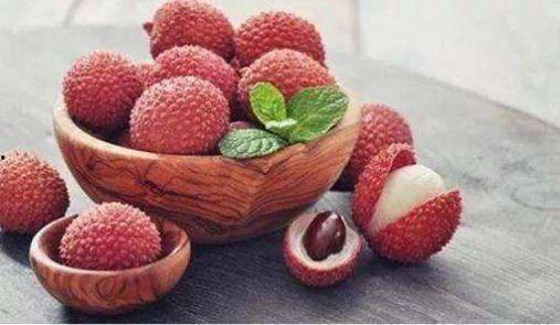 吃哈密瓜可以吃荔枝吗,夏季水果搭配新主张