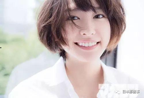 明星在日本,揭秘中日明星互动背后的故事